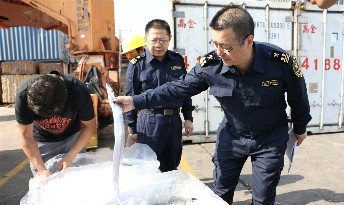 贸易方面
