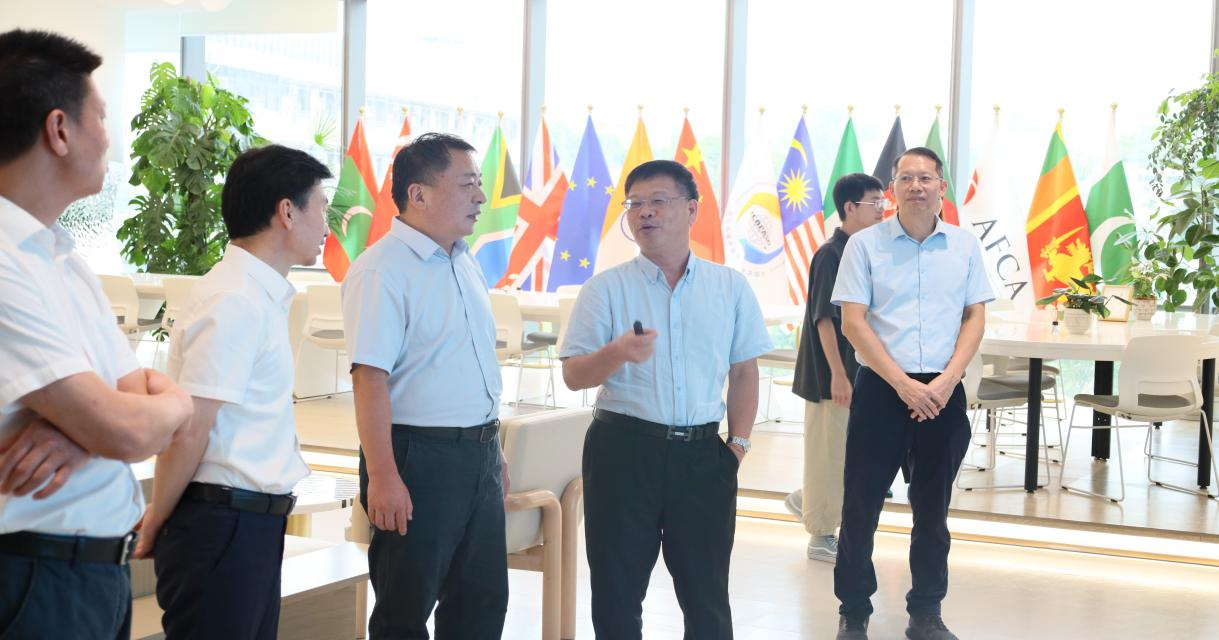 福建省商务厅调研推动自贸试验区对接国际高标准试点工作 _ 图片新闻 _ 福建省商务厅
